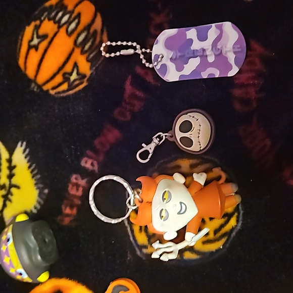 Keychain Bundle - Picture 3 of 6
